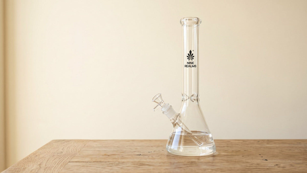 How to Smoke a Bong: Step by Step, Plus the Honest Health Answer