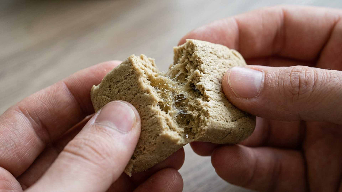 Nine Realms la mousse hash split in half