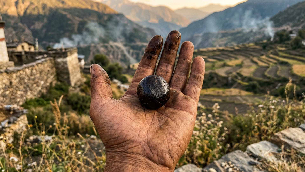 hand rolled Nine Realms Charas Hash on a mountain scenery in Nepal